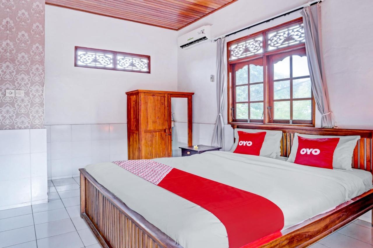 Oyo 90532 Verra Guest House スミニャック エクステリア 写真